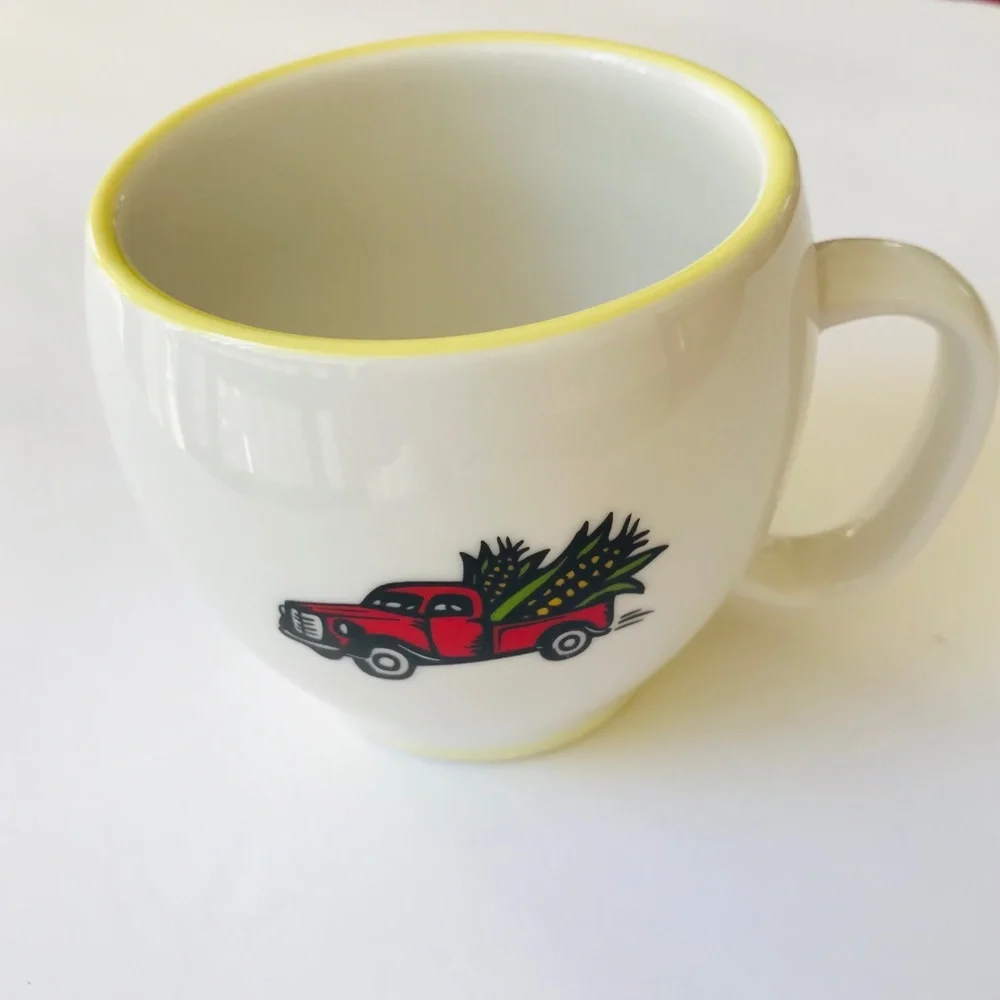 VINTAGE TRUCK Dale & Thomas Mugs Corn Popcorn Cream Cups Set Truck Country Farm